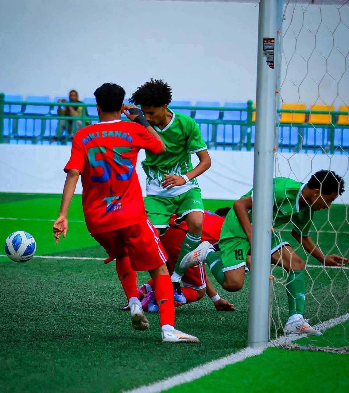 كأس الجمهورية.. تأهل أهلي صنعاء والسد وسلام الغرفة وهلال الحديدة إلى دور الـ16 1 FB IMG 1785437207518