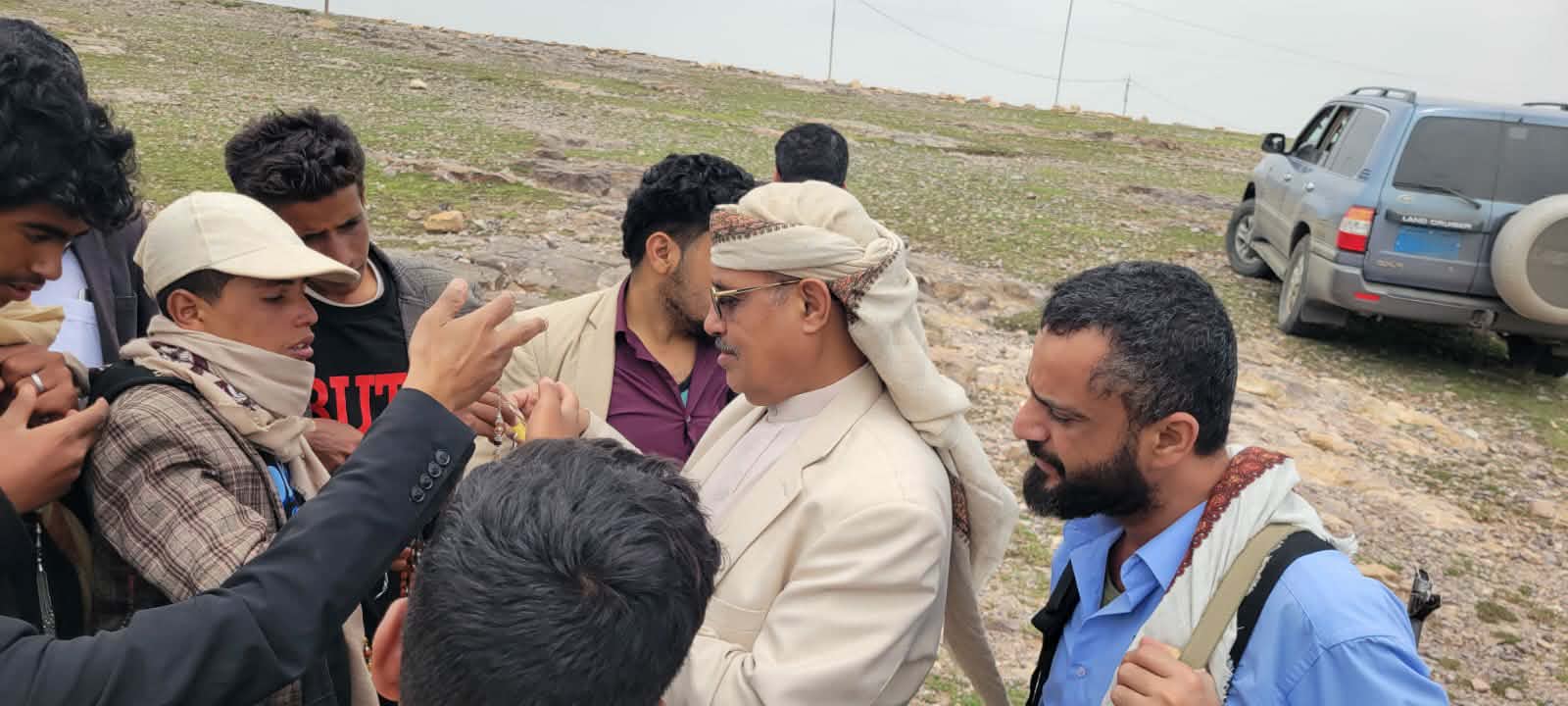 الفريق السامعي يتفقد حصن كوكبان ومدينة شبام التاريخية ويشيد بجهود ترميم المواقع الأثرية 6 3