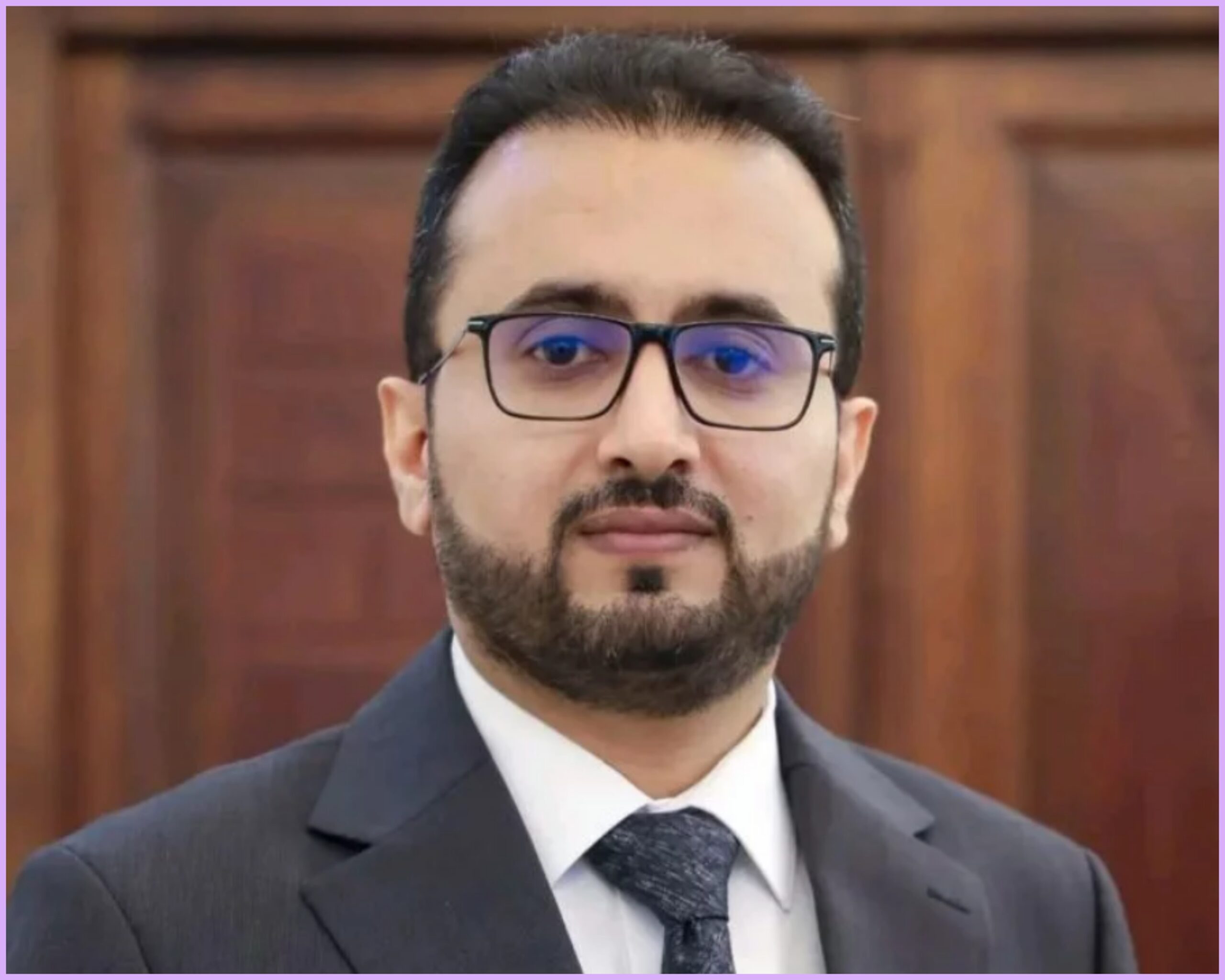 العولقي يتحدث عن خطة لمعالجة الازدواج الوظيفي والحد من الوظائف الوهمية 1 94 scaled