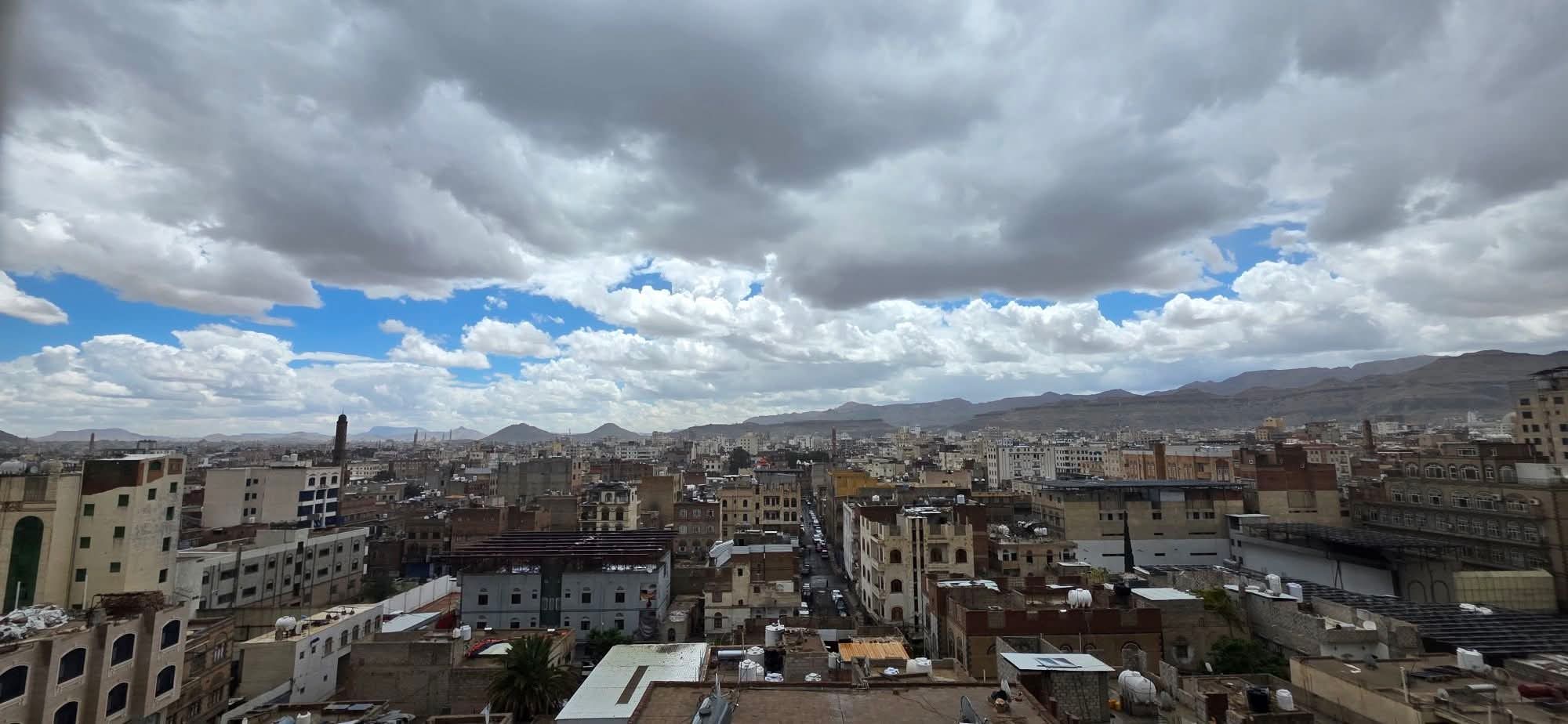 الأرصاد: أمطار رعدية على أجزاء من بعض المحافظات الجبلية وأجزاء من سهل تهامة والسواحل 1 FB IMG 1791279756655