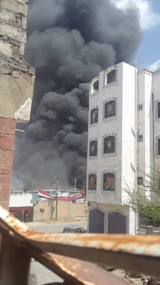 اندلاع مواجهات عنيفة غرب وشمال مدينة تعز 1 FB IMG 1792578875481
