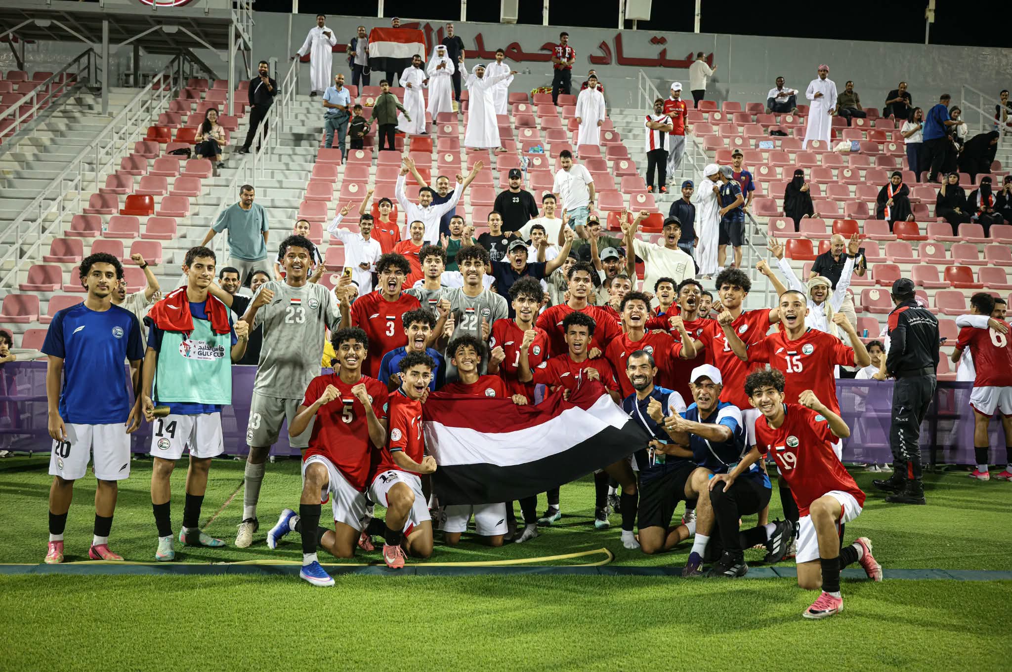 منتخب الناشئين يهزم الكويت بثنائية ويتأهل إلى نصف نهائي بطولة الخليج 1 FB IMG 1793295200327